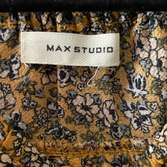 Max Studio Medium dress - Picture 2 of 2